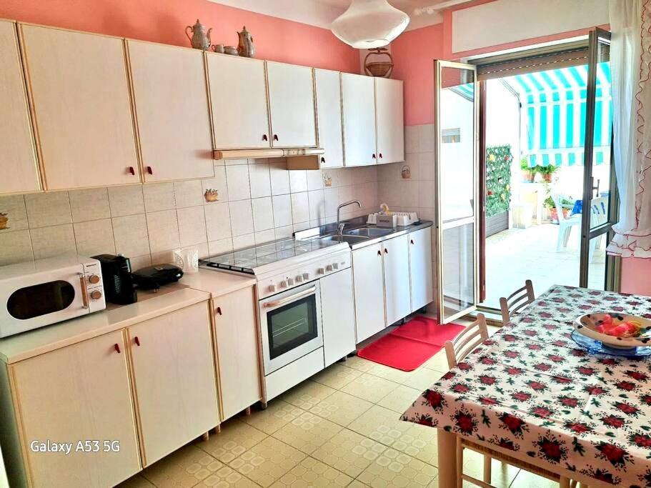 La Casa Di Tina Apartment